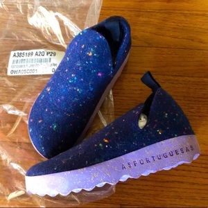 City Sneakers by Asportuguesas in Navy led 39